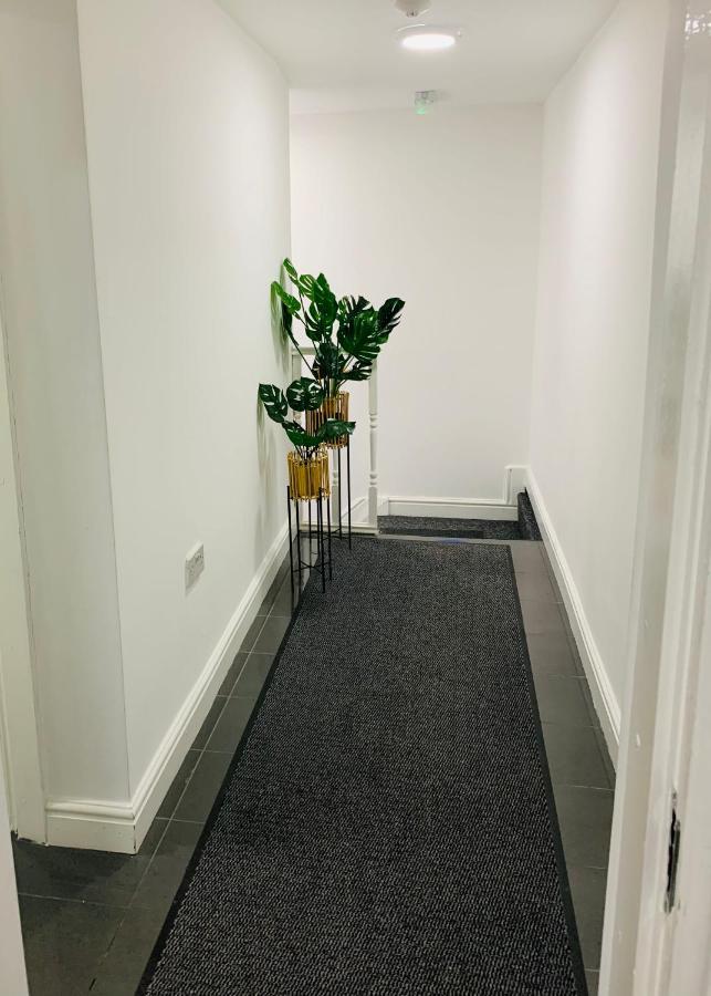 Modern & Cosy 2-Bed Apartment Near Nec, Airport & Jlr! Birmingham Luaran gambar