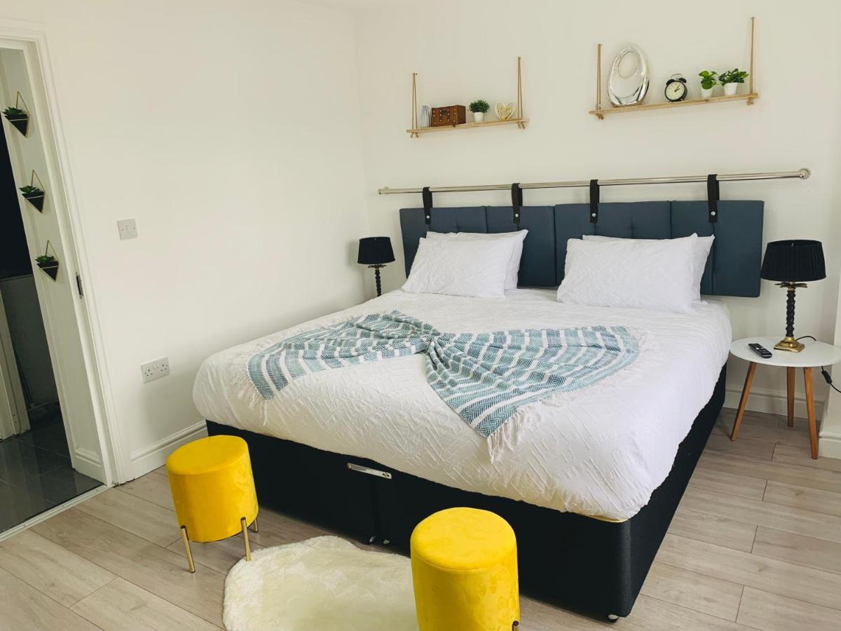 Modern & Cosy 2-Bed Apartment Near Nec, Airport & Jlr! Birmingham Luaran gambar